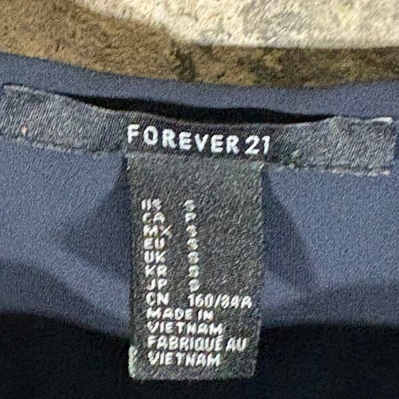 Forever 21 Cropped Tank Top Juniors Small Navy Blue Lightweight Boxy Semi-Sheer - Picture 9 of 12